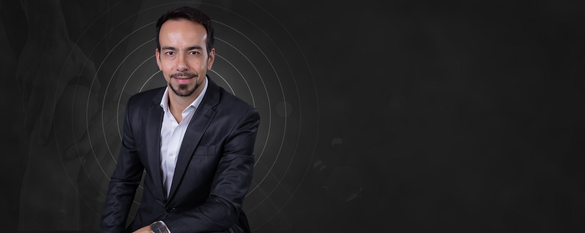 Dr. Henrique Sampaio, médico reumatologista
